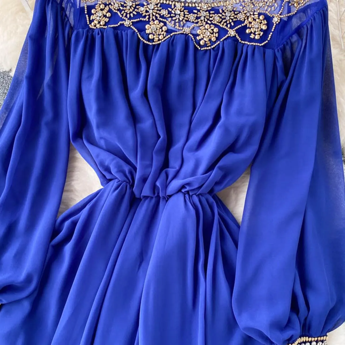 Abito lungo patchwork in rete con perline da donna autunno Abito lungo elegante con scollo tondo di lusso con maniche a lanterna