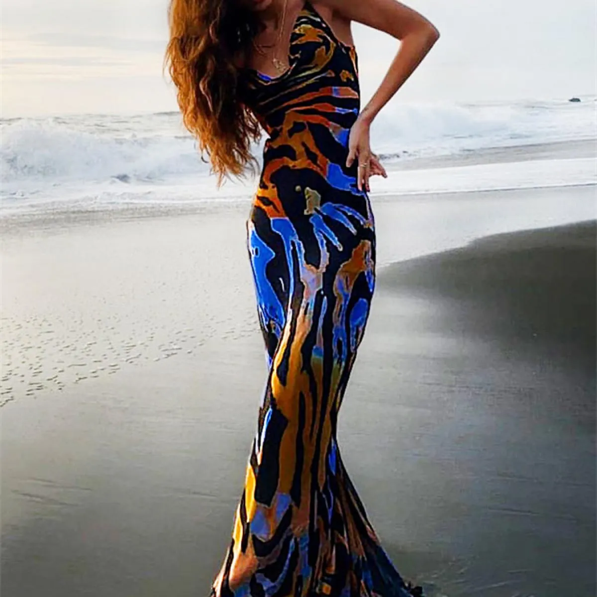Abito lungo senza schienale stampato a righe per donna Spaghetti Slim Fashion Elegante abito lungo da festa Abito Boho Sum