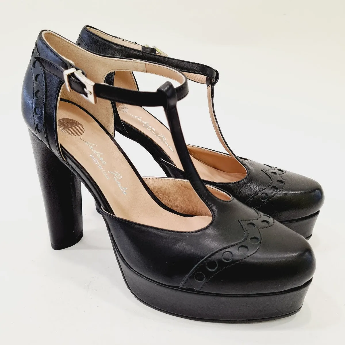 ANDREA PINTO DECOLTE' CINTURINO FORMA A T TACCO ALTO 12 CM. PLATEAU 3 CM.PELLE NERO RIF.558