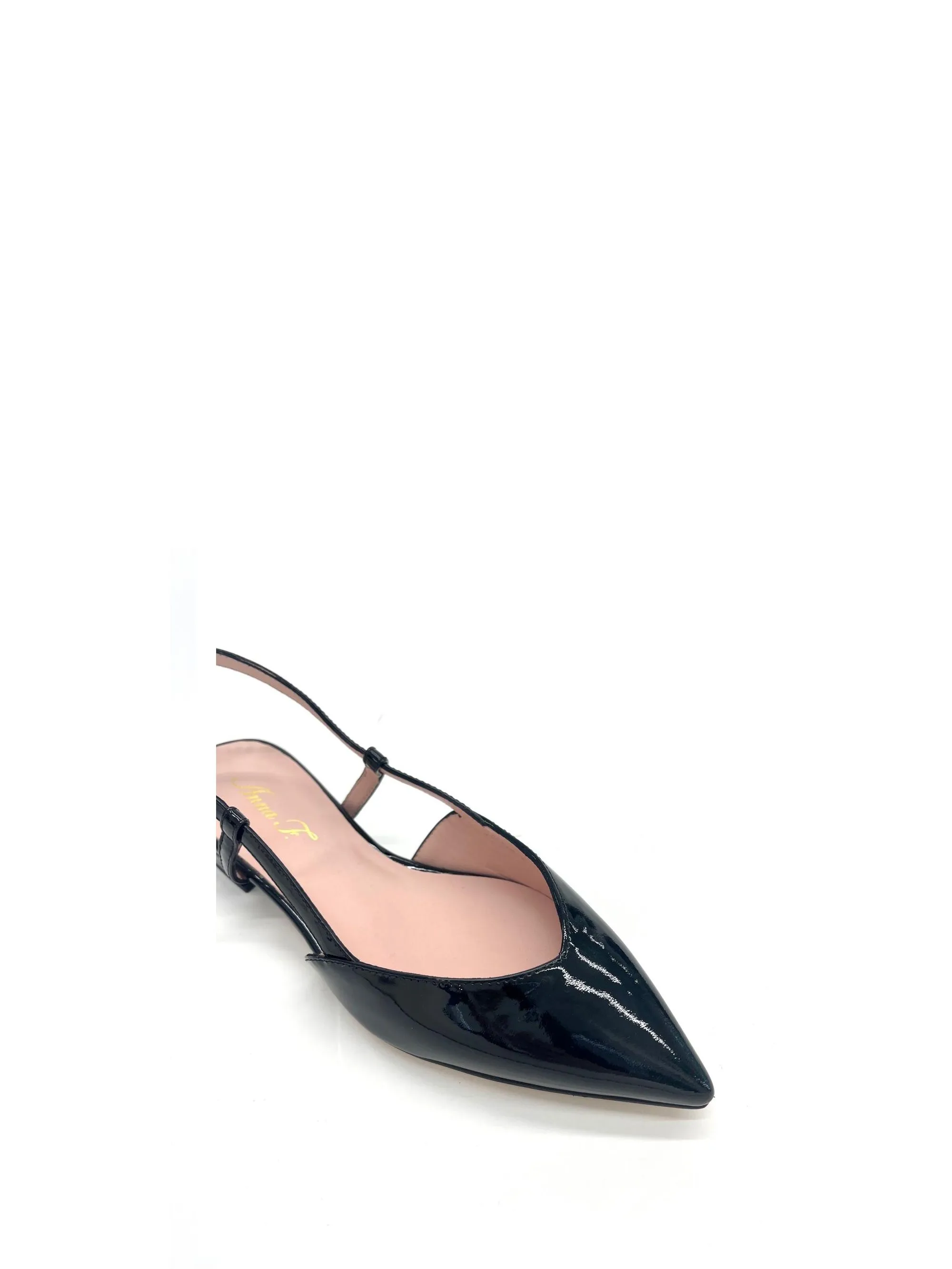 BALLERINA NERA IN PELLE VERNICIATA