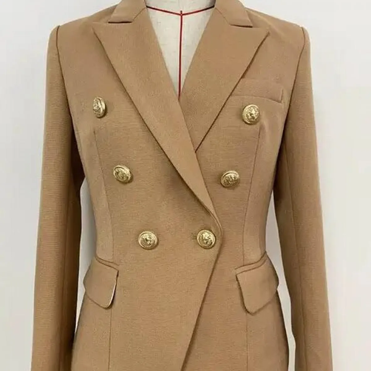 Blazer da donna di design classico High Street 2022 Blazer doppiopetto in metallo con leone in argento con bottoni in piqué