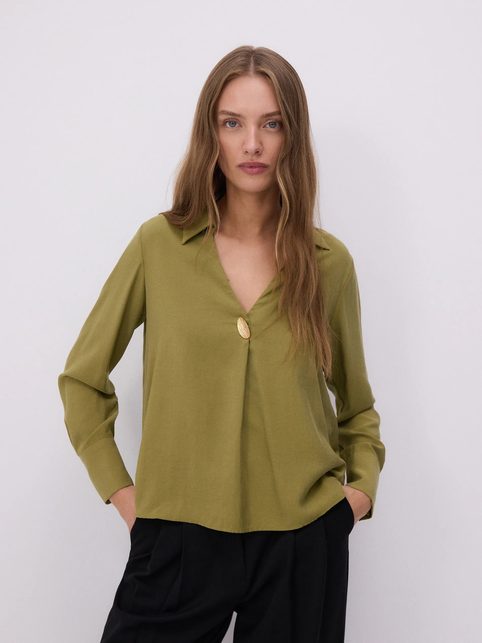 Blusa con colletto