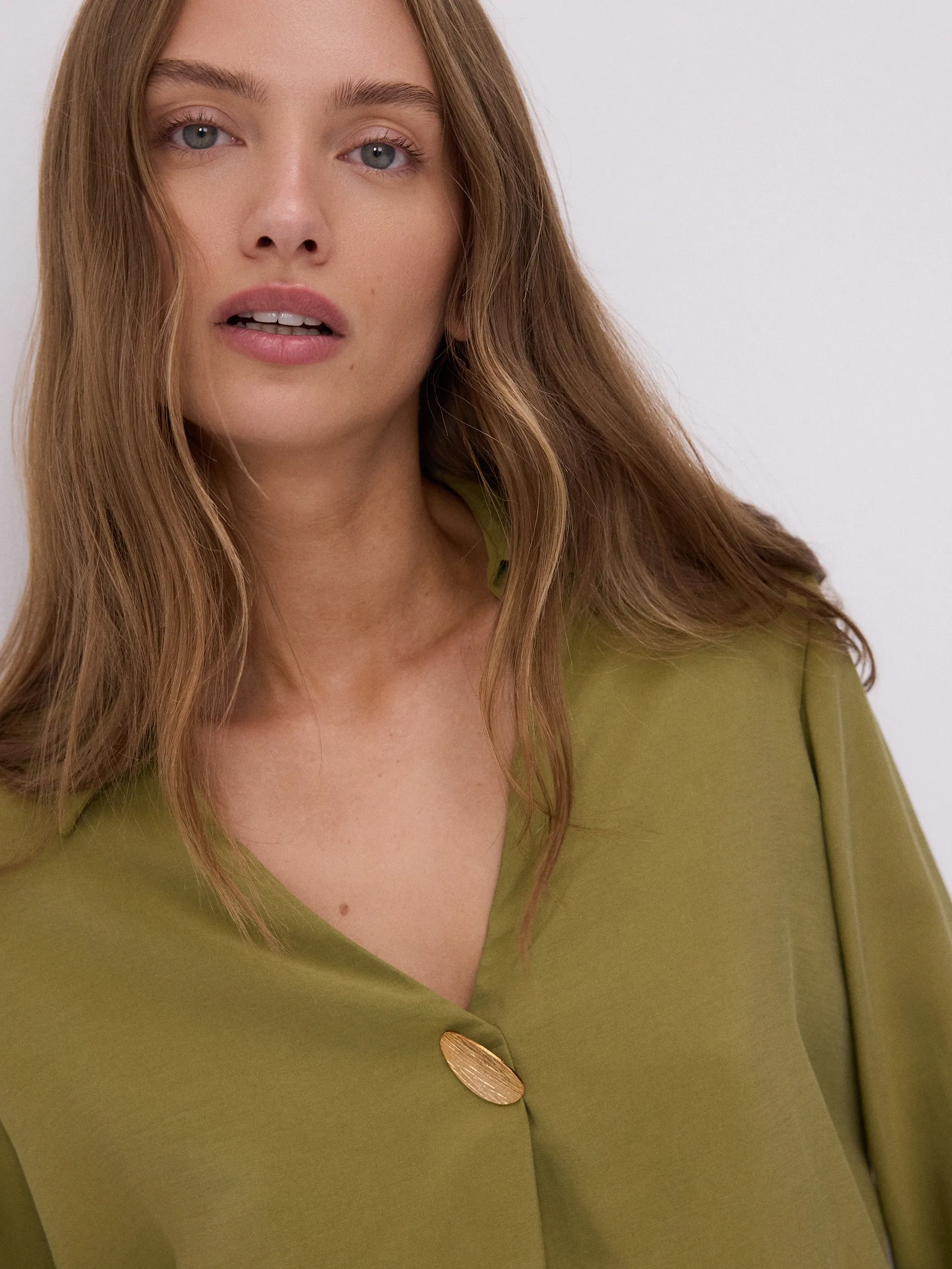 Blusa con colletto