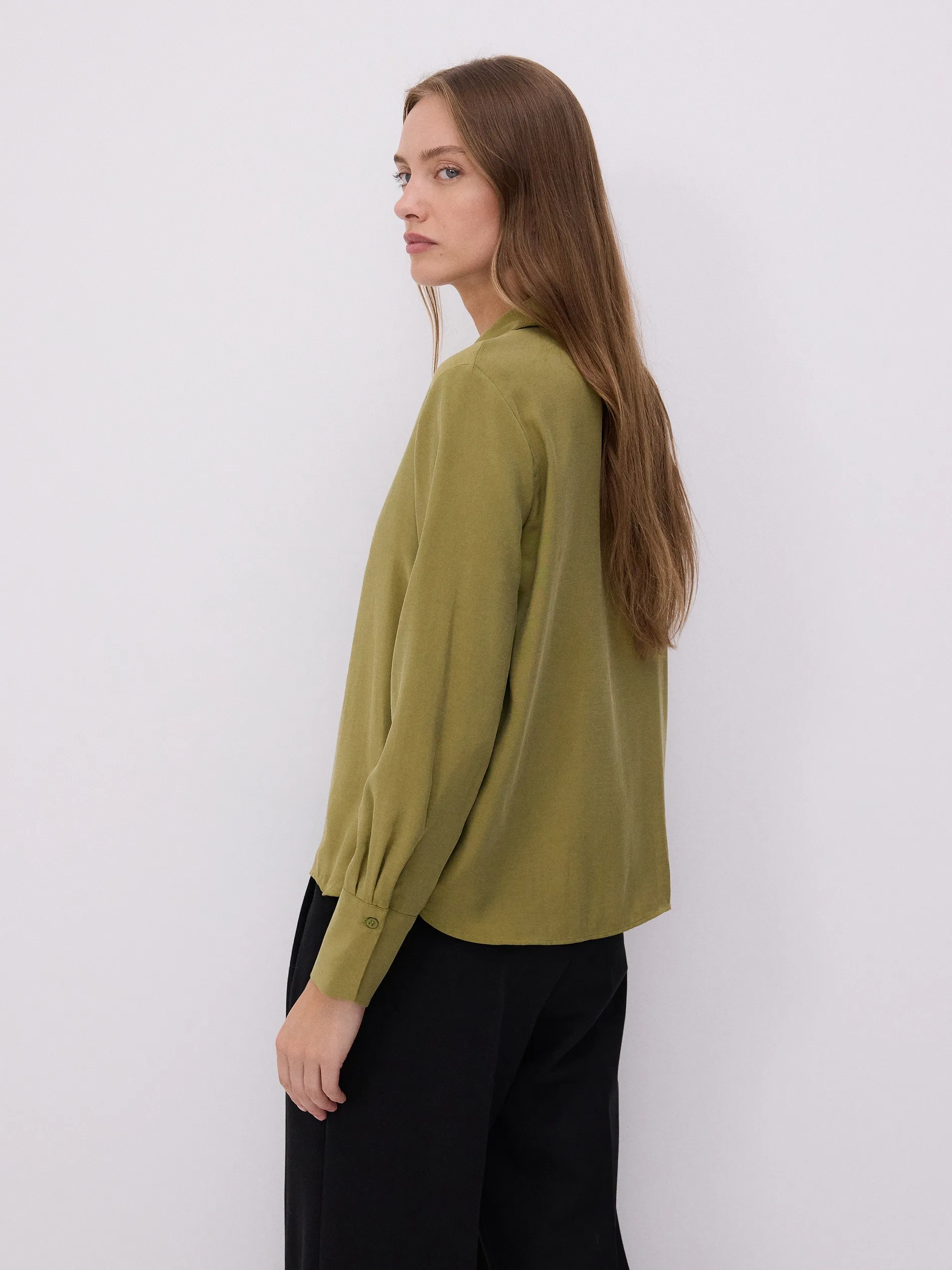 Blusa con colletto