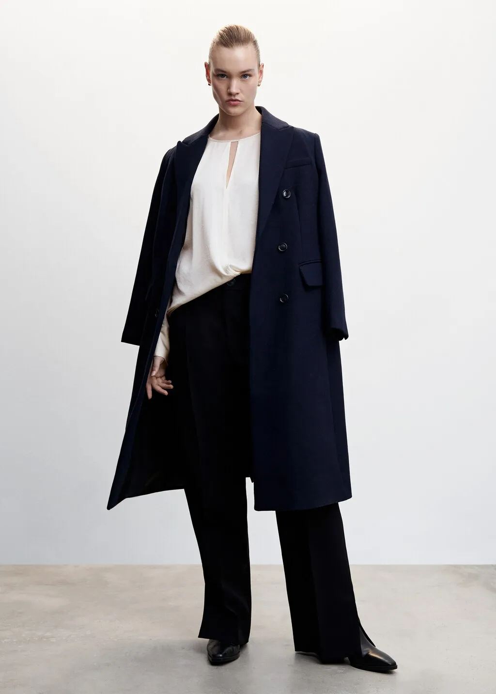 Blusa satinata spacco