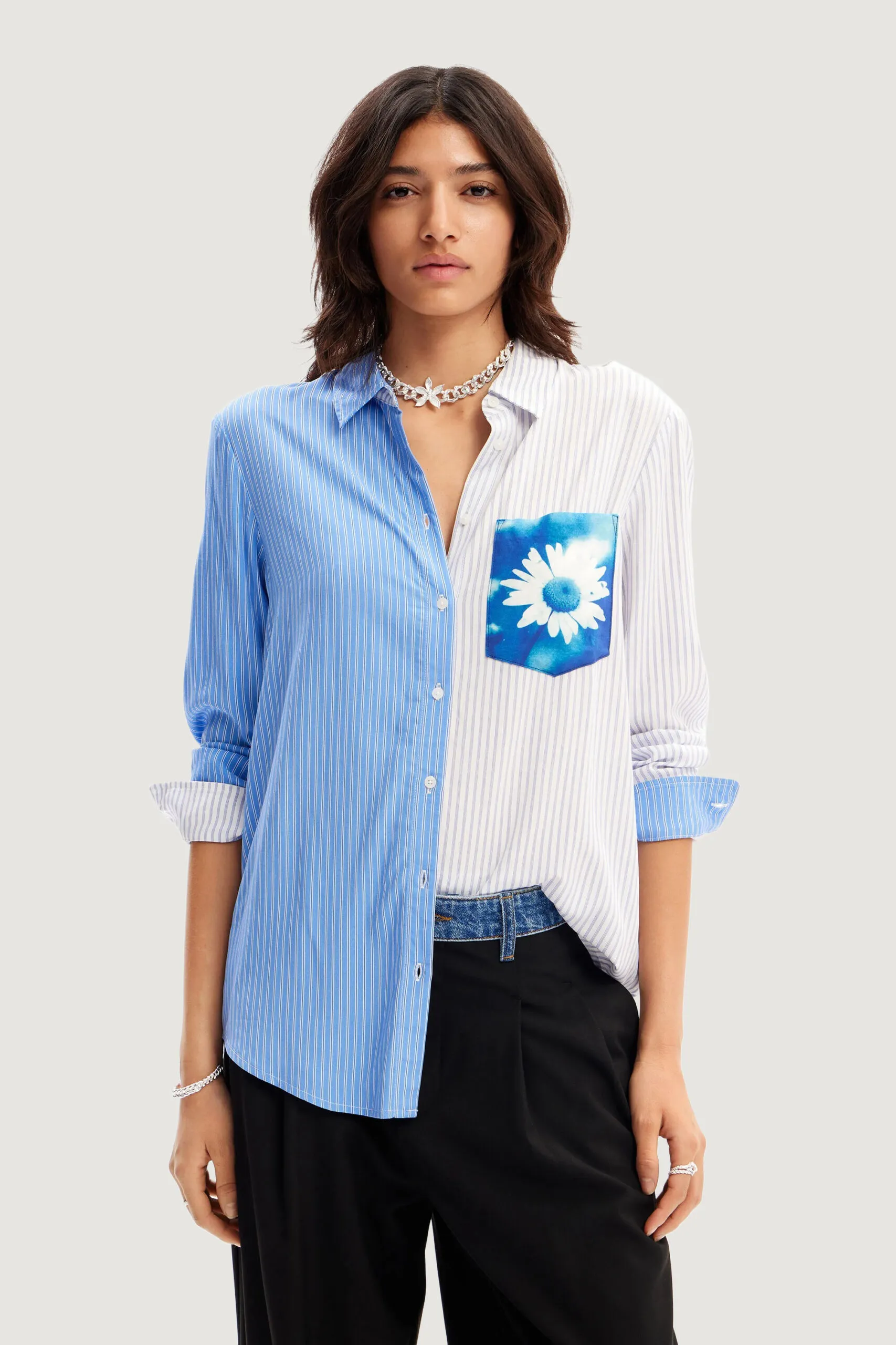 Bluse manica lunga Desigual FLOWER POCKET Celeste