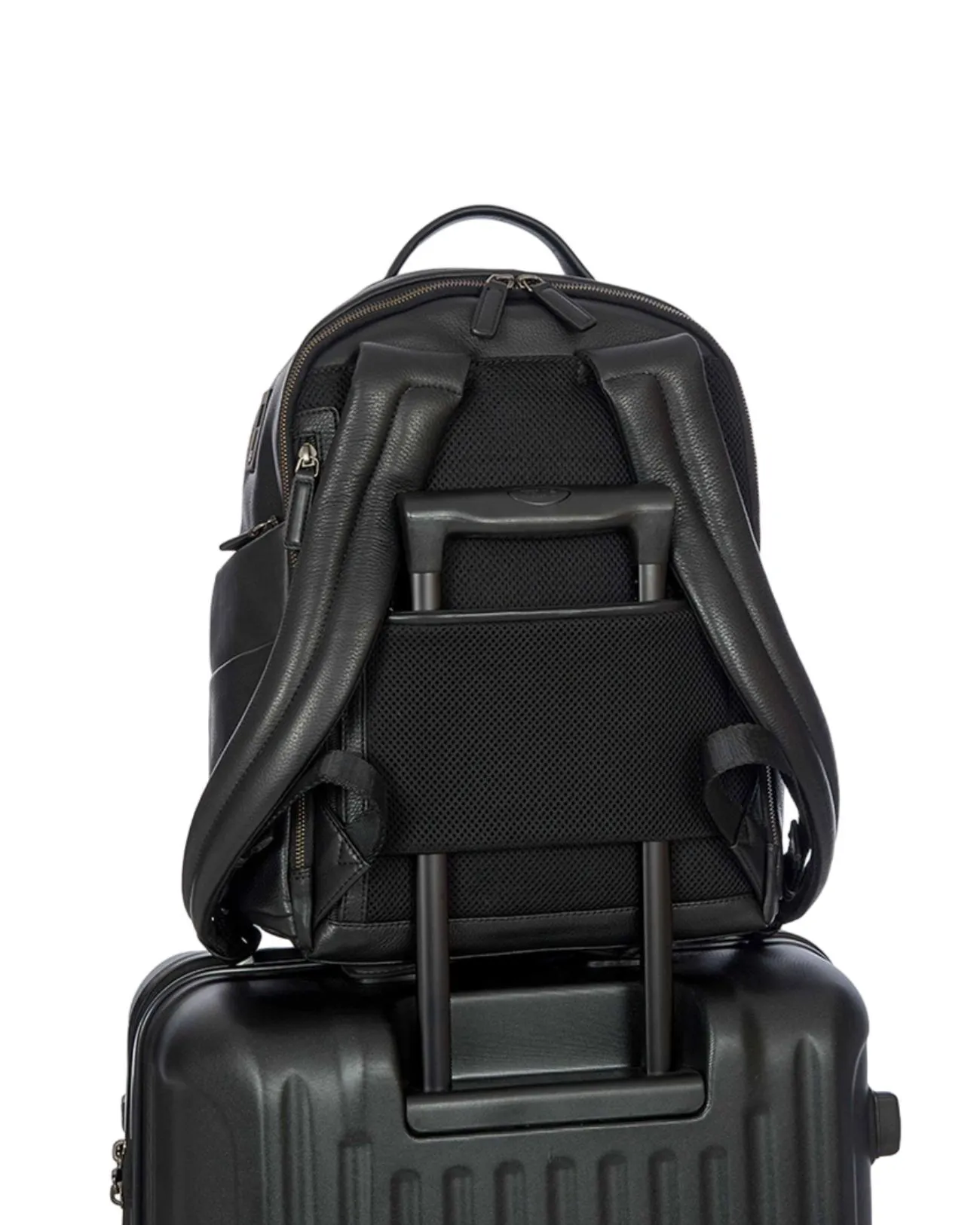 Bric's - Zaino uomo in pelle porta pc 15'' e USB M Torino | Studioarch.com