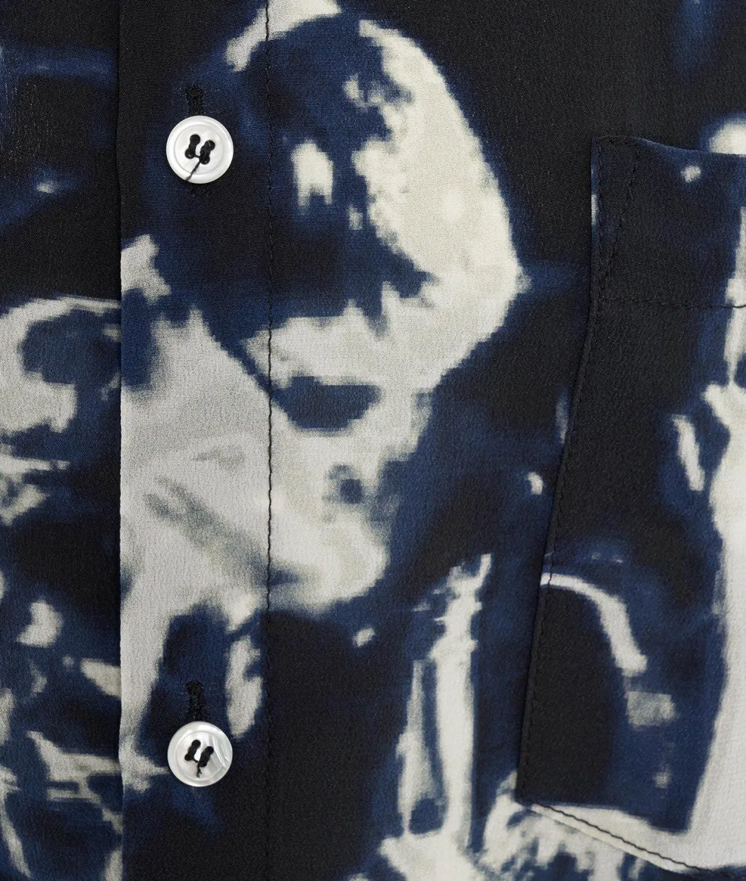 Camicia in seta blu scuro blu scuro