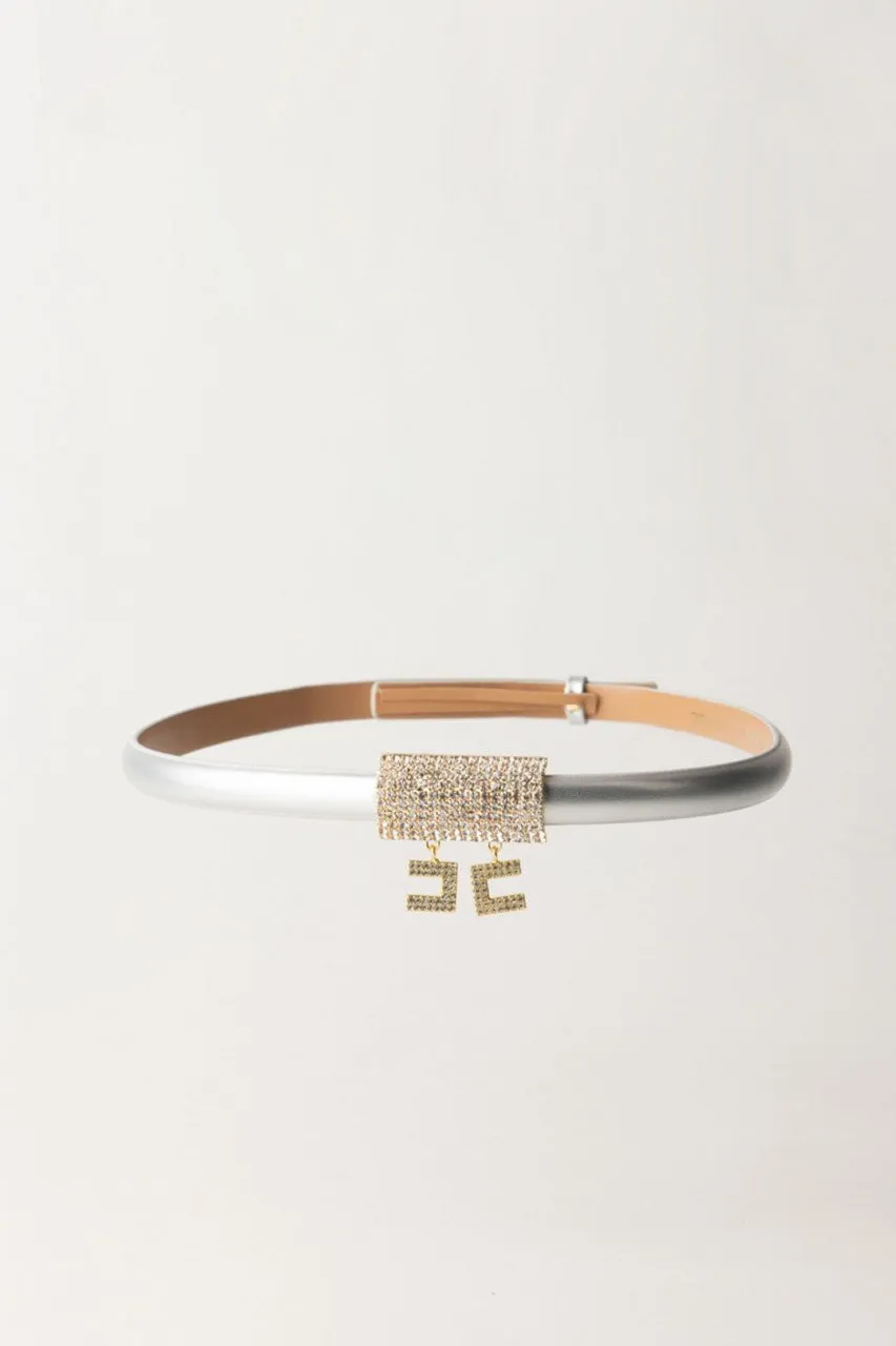 Cintura sottile con logo pendente gioiello Argento