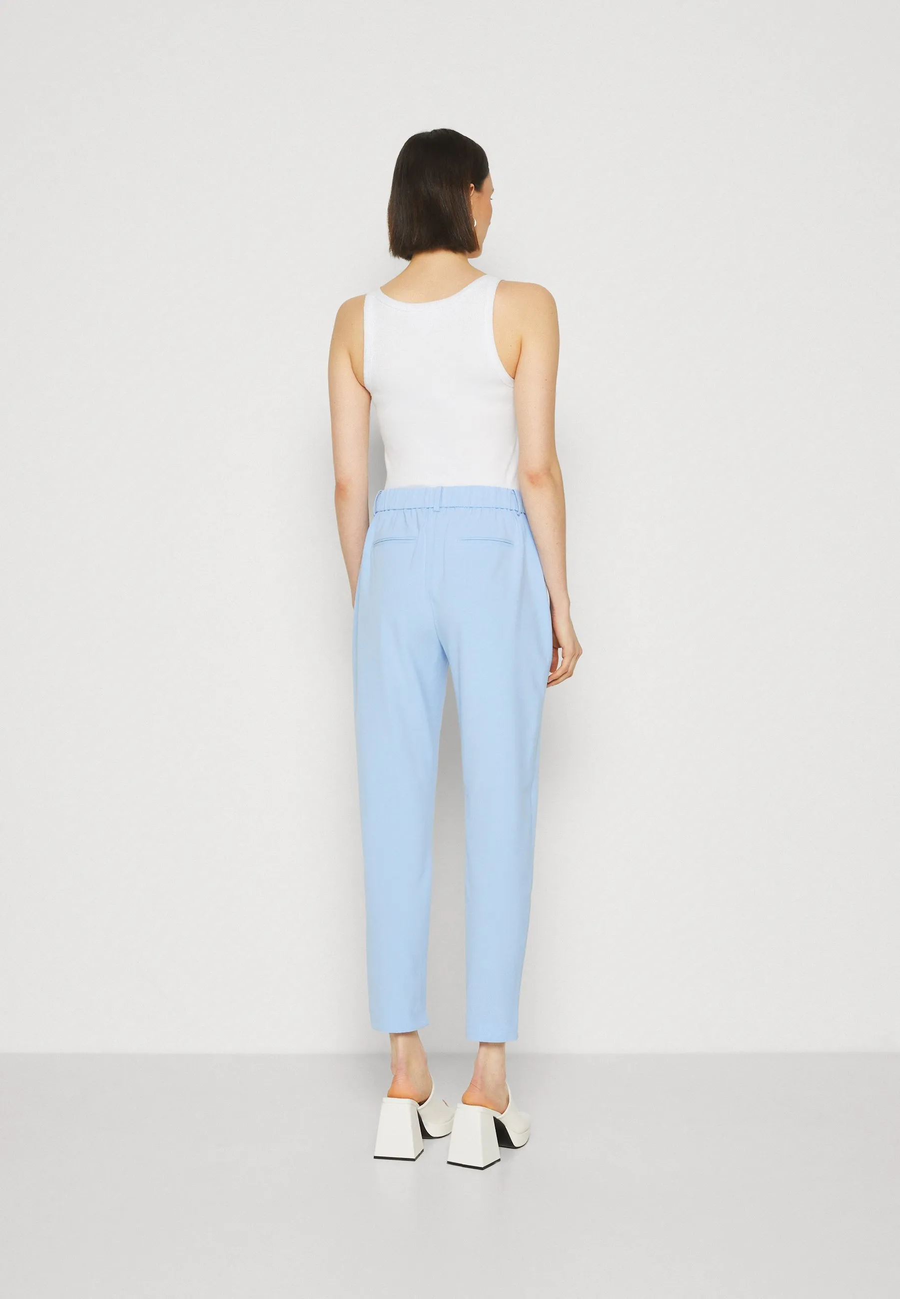 DANTA PANTS CROP - Pantaloni