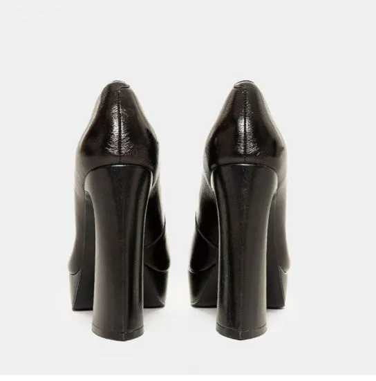 DECOLLETE' PELLE LUCIDA PLATFORM