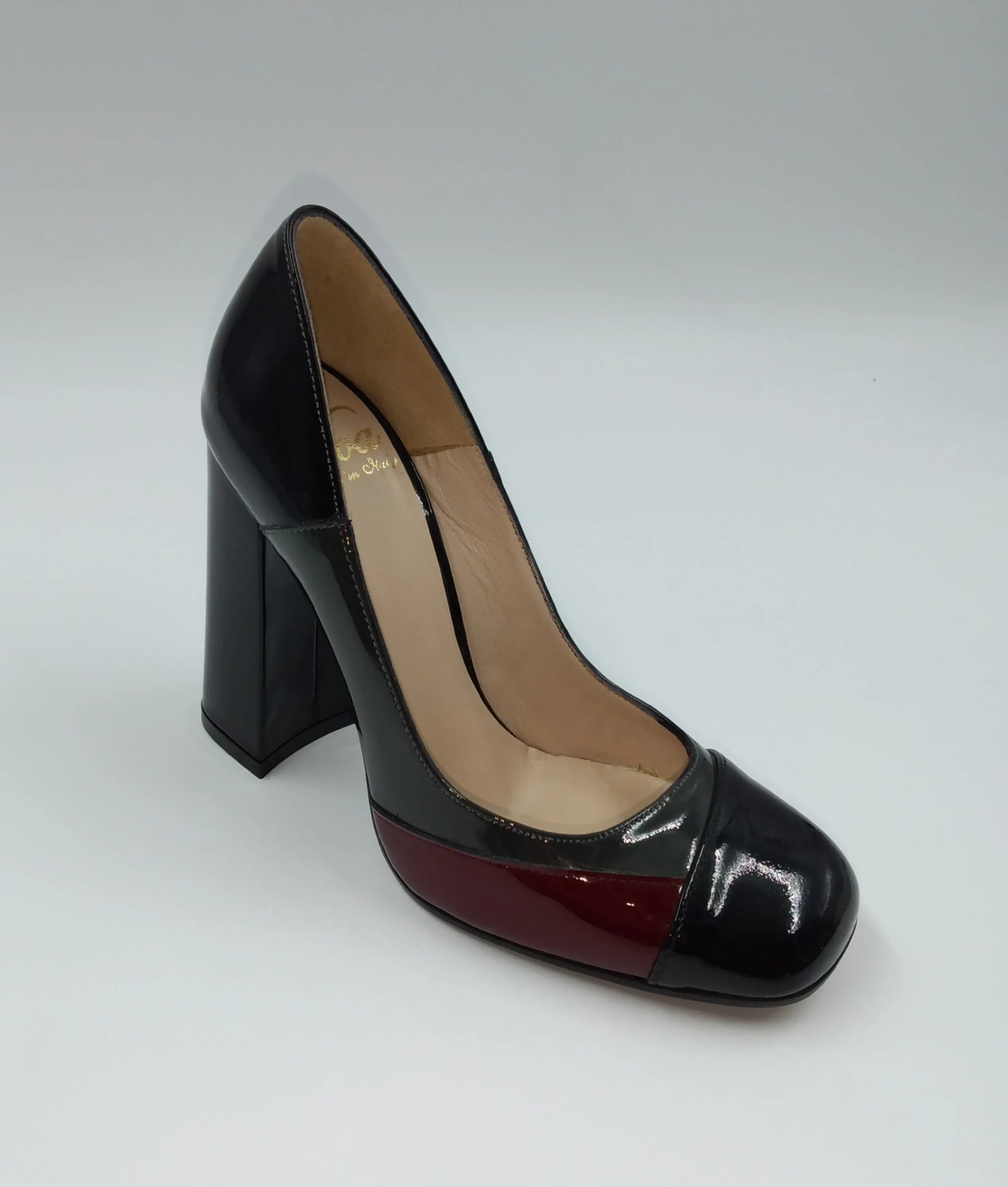 DECOLLETE PELLE VERNICE TRICOLOR STRISCIA BORDEAUX