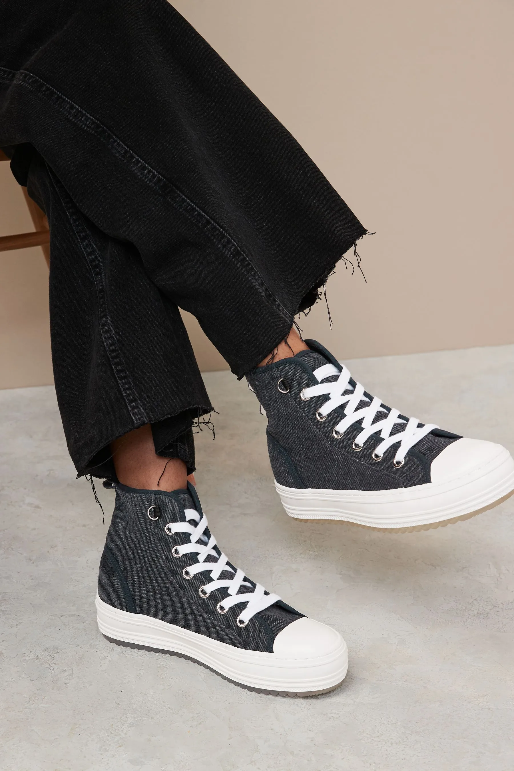 Forever Comfort® - Scarpe da baseball alte con suola spessa    