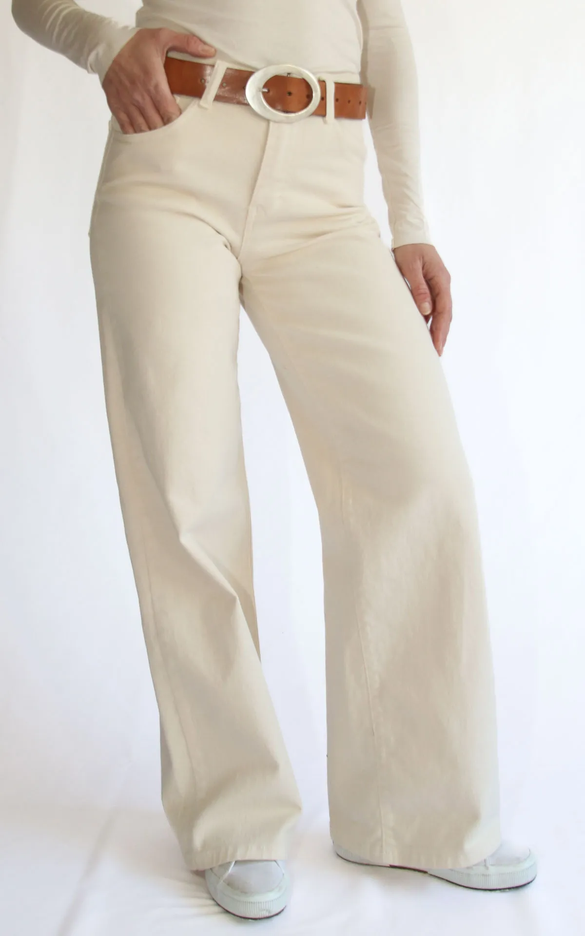 Initial – Pantalone palazzo – Panna