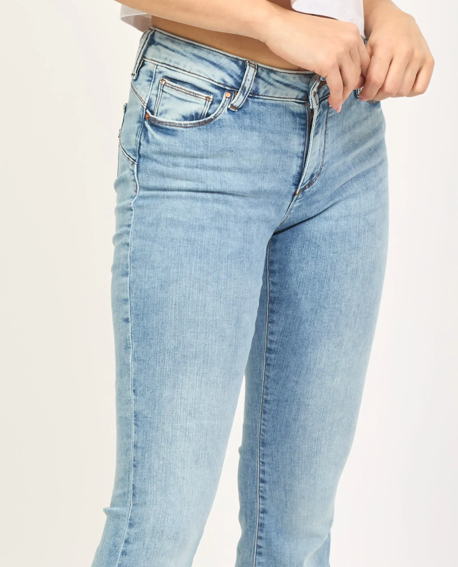 Jeans donna Fracomina modello skinny a palazzo