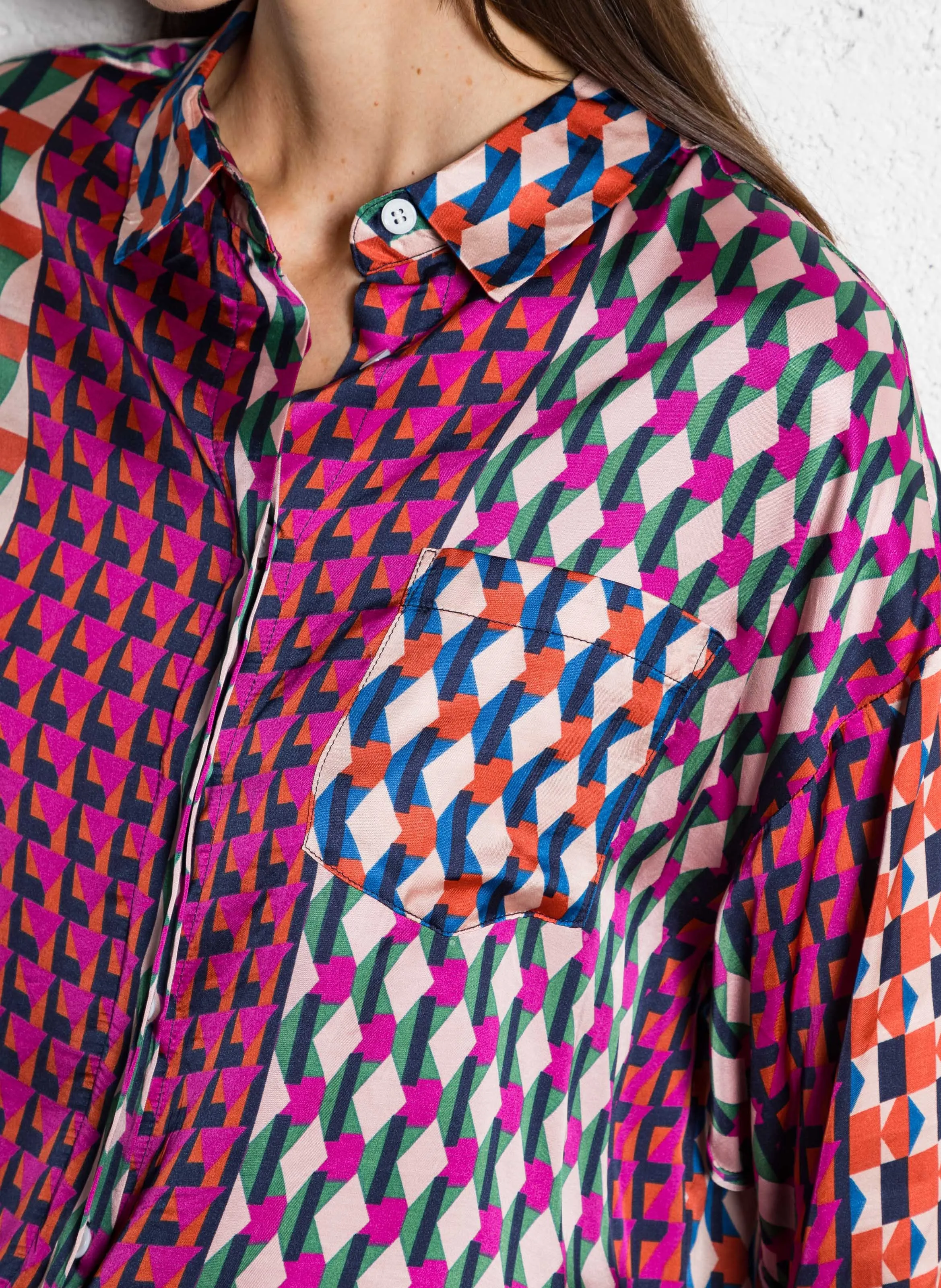  LA PETITE ETOILE   CHANICE - Camicia satinata ampia con motivo | Multicolore