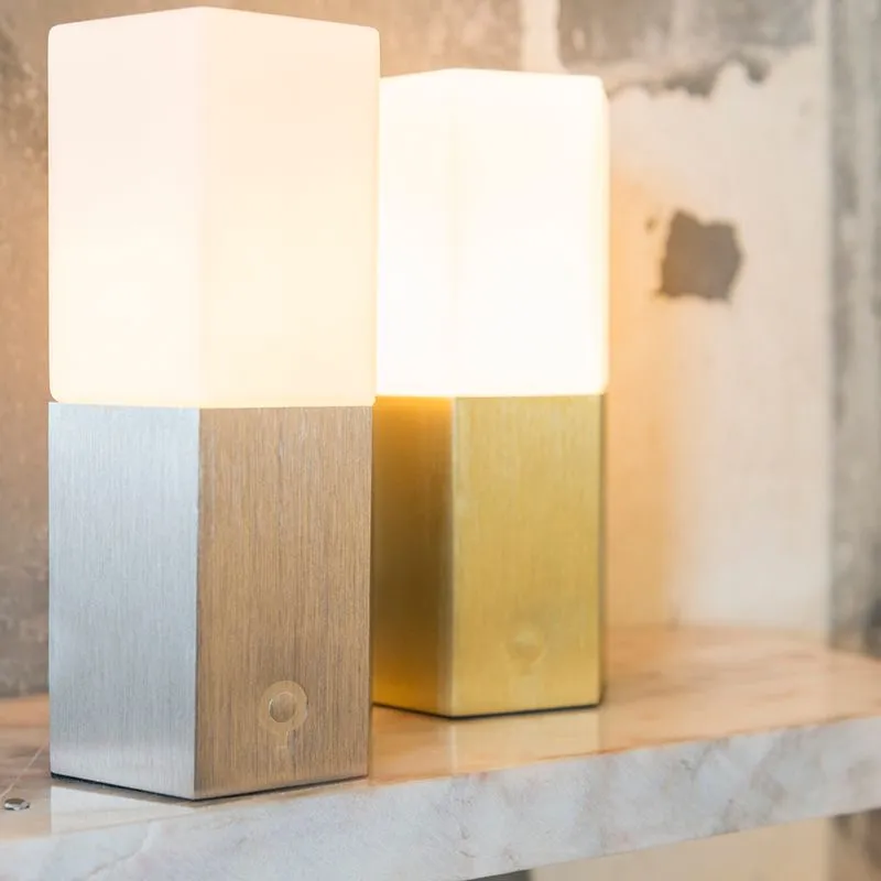 Lampada da tavolo con regolatore HEXAGON oro