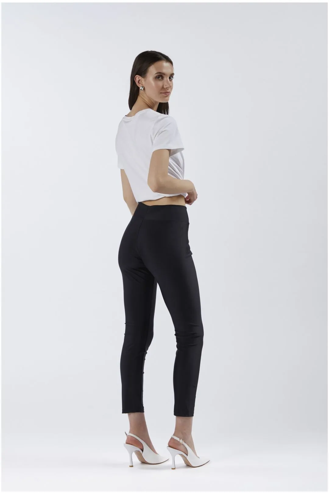 leggings in tessuto elastico lucido nero