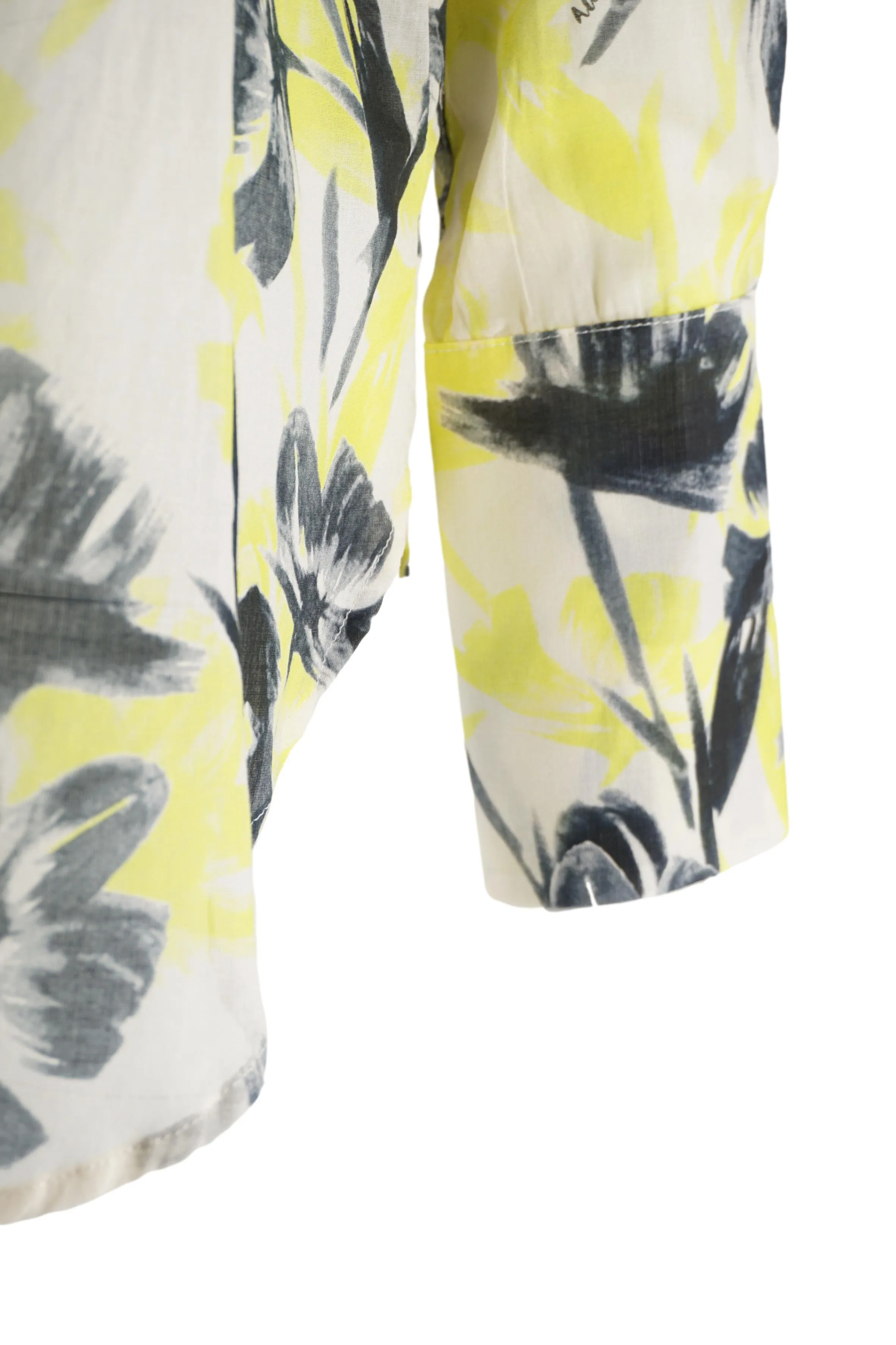 Light Shirt with Pattern / Yellow