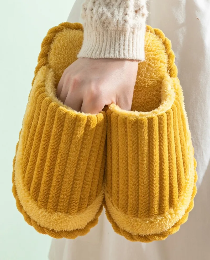 Nuove coppie femminili Autunno e inverno Uso domestico Pantofole di cotone di lana con fondo morbido e caldo per interni