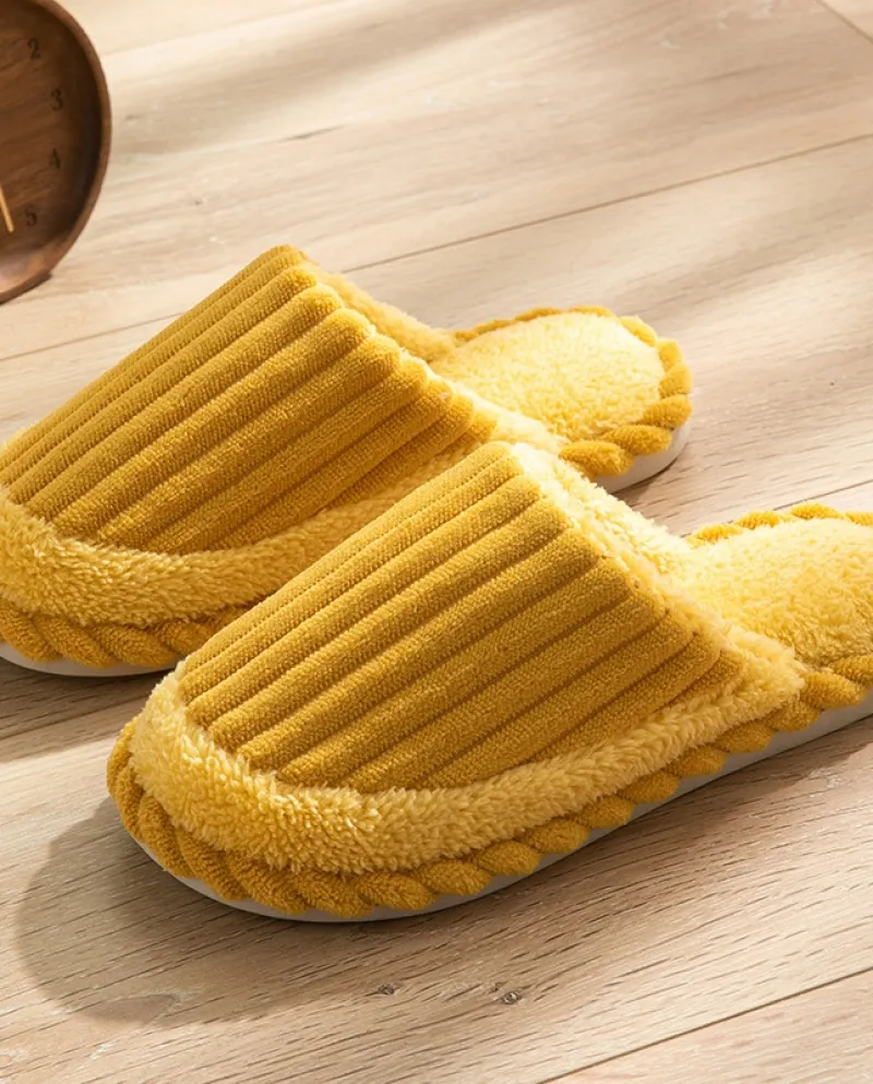 Nuove coppie femminili Autunno e inverno Uso domestico Pantofole di cotone di lana con fondo morbido e caldo per interni
