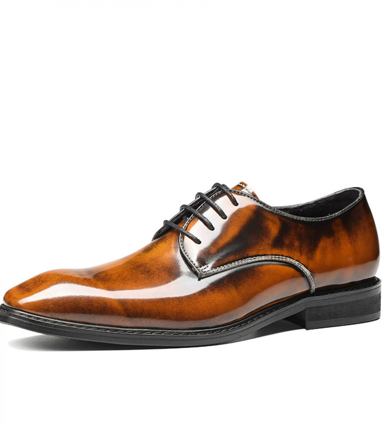 Nuove scarpe formali da uomo in pelle verniciata Luxury Genuine Leather 2023 Summer British Trend Designer Man Wedding Business