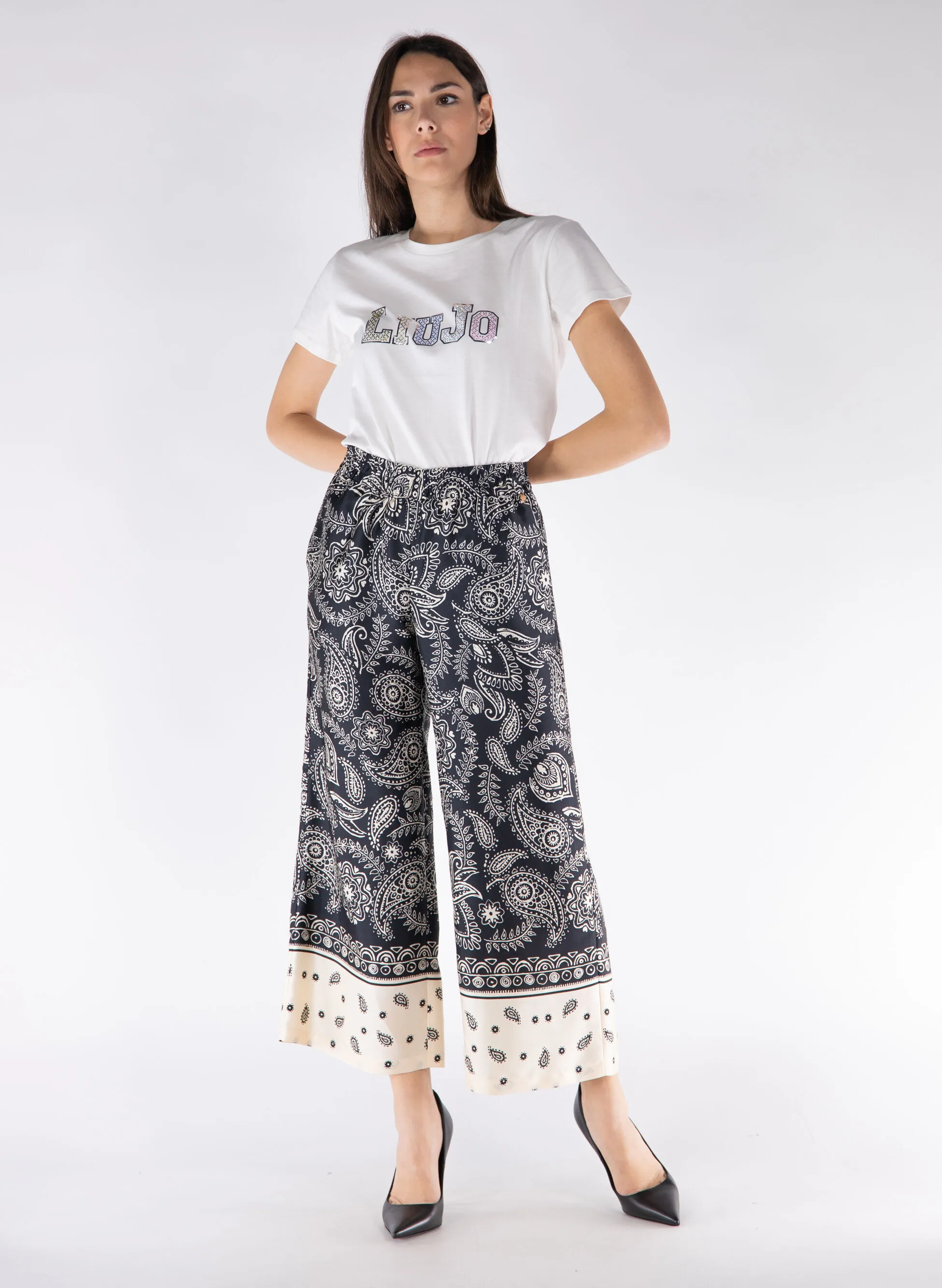 pantalone in raso