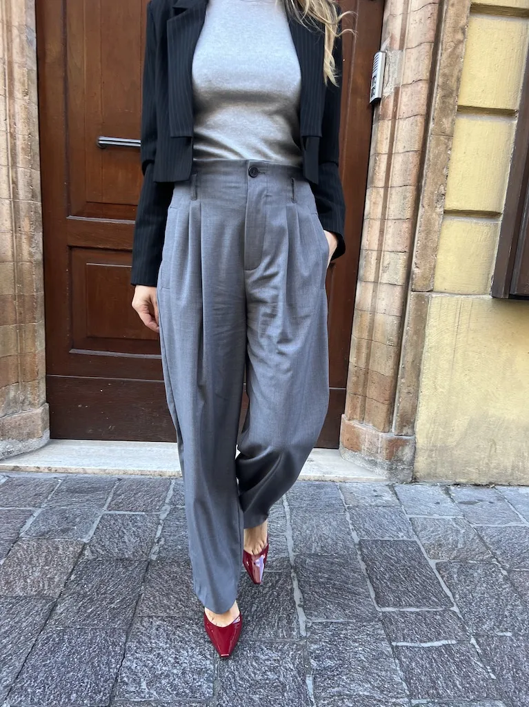 Pantalone palazzo con pences – Vicolo