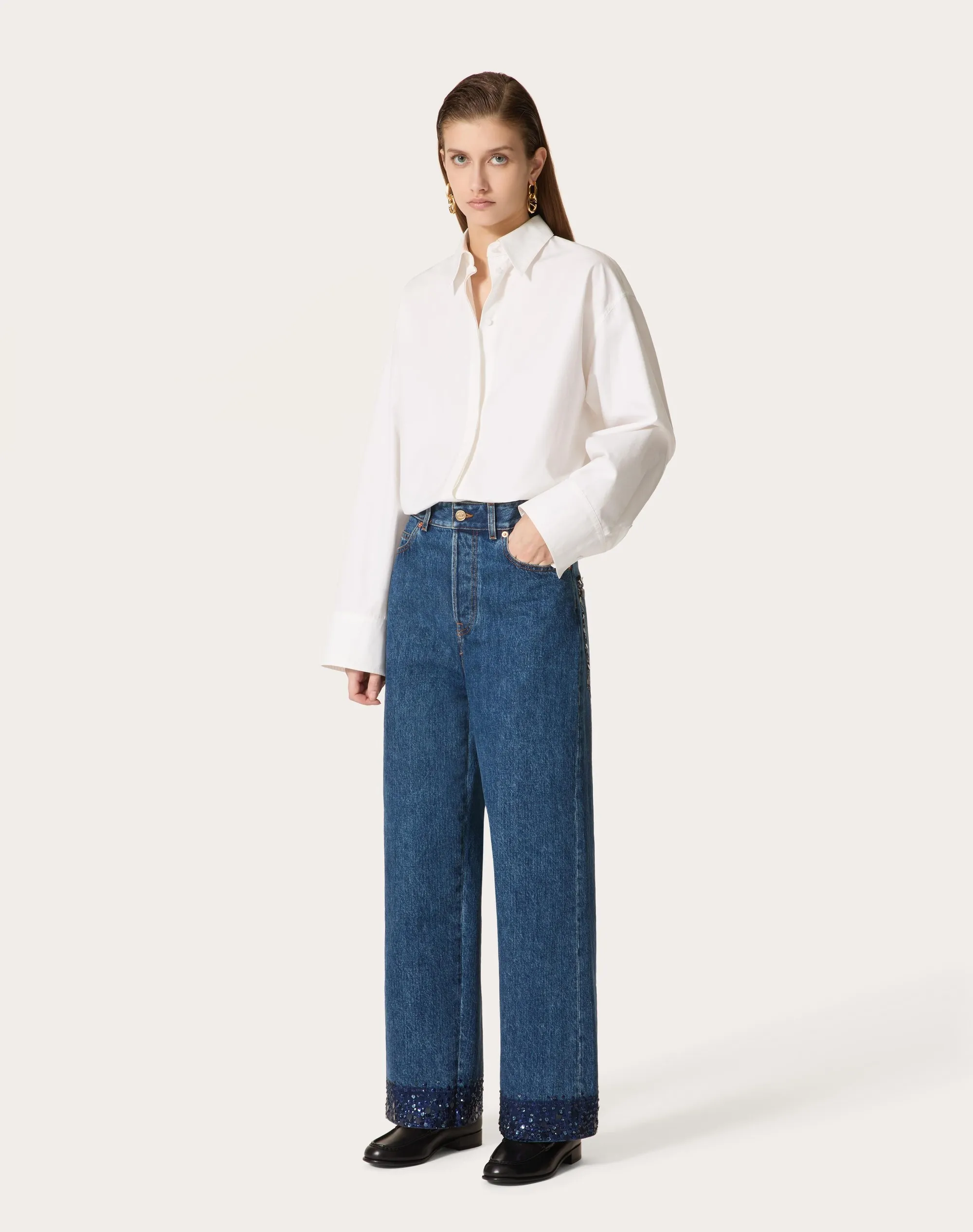 PANTALONI IN DENIM RICAMATI