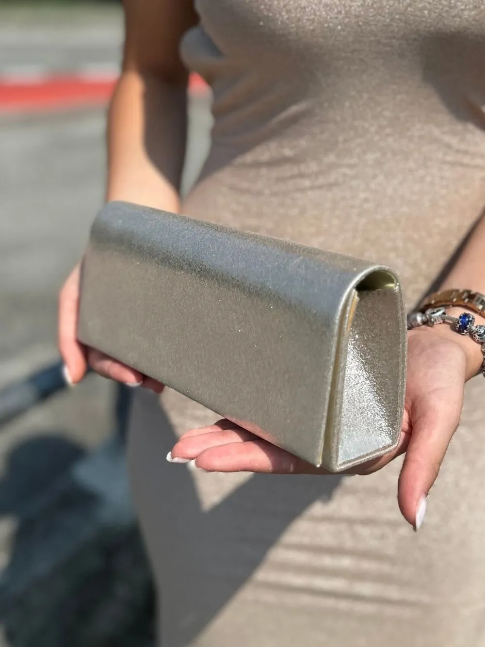 Pochette lucida con specchio