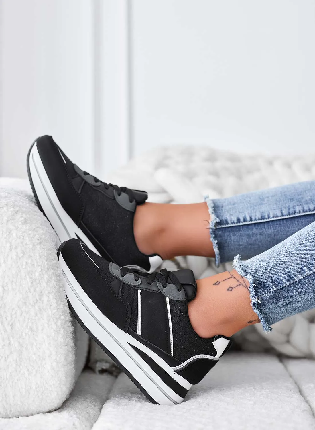 RILEY - Sneakers nere con inserti glitter