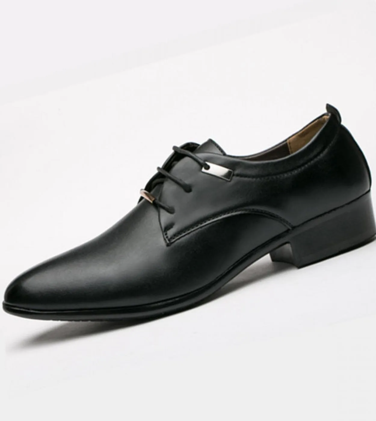 Scarpe formali nere Scarpe eleganti da uomo in pelle verniciata nera italiana