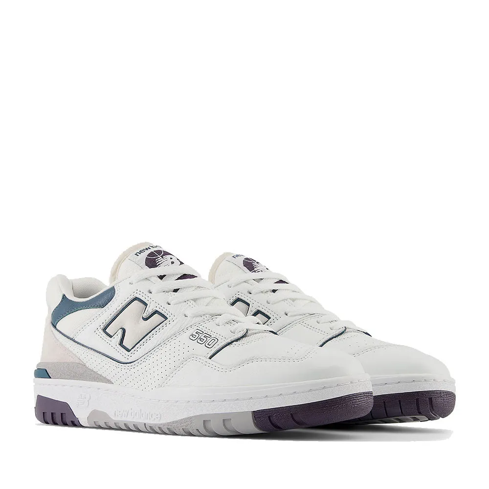Scarpe Unisex NEW BALANCE Sneakers 550 in Pelle colore White Interstellar e Deep Ocean