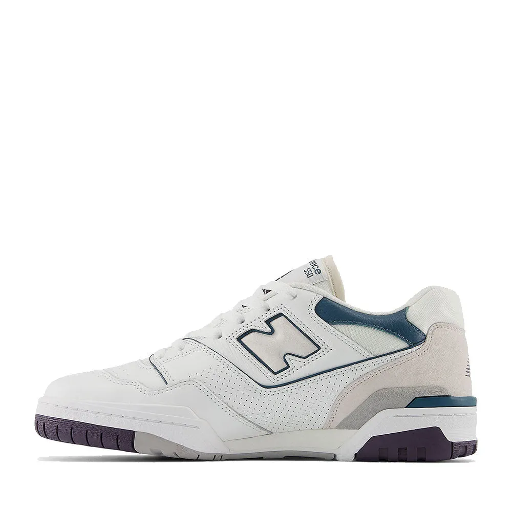 Scarpe Unisex NEW BALANCE Sneakers 550 in Pelle colore White Interstellar e Deep Ocean