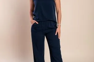 Set con dettagli all'uncinetto, blu scuro