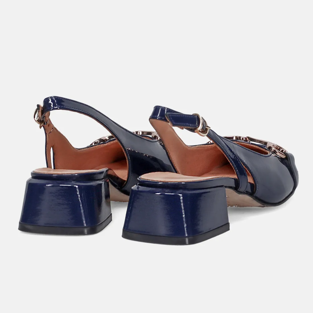 Slinback Sangiorgio in pelle lucida blu con morsetto oro