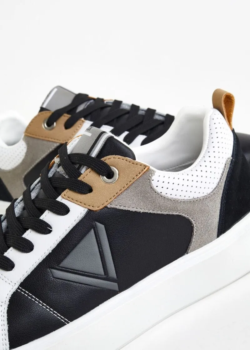 Sneaker in pelle e suede