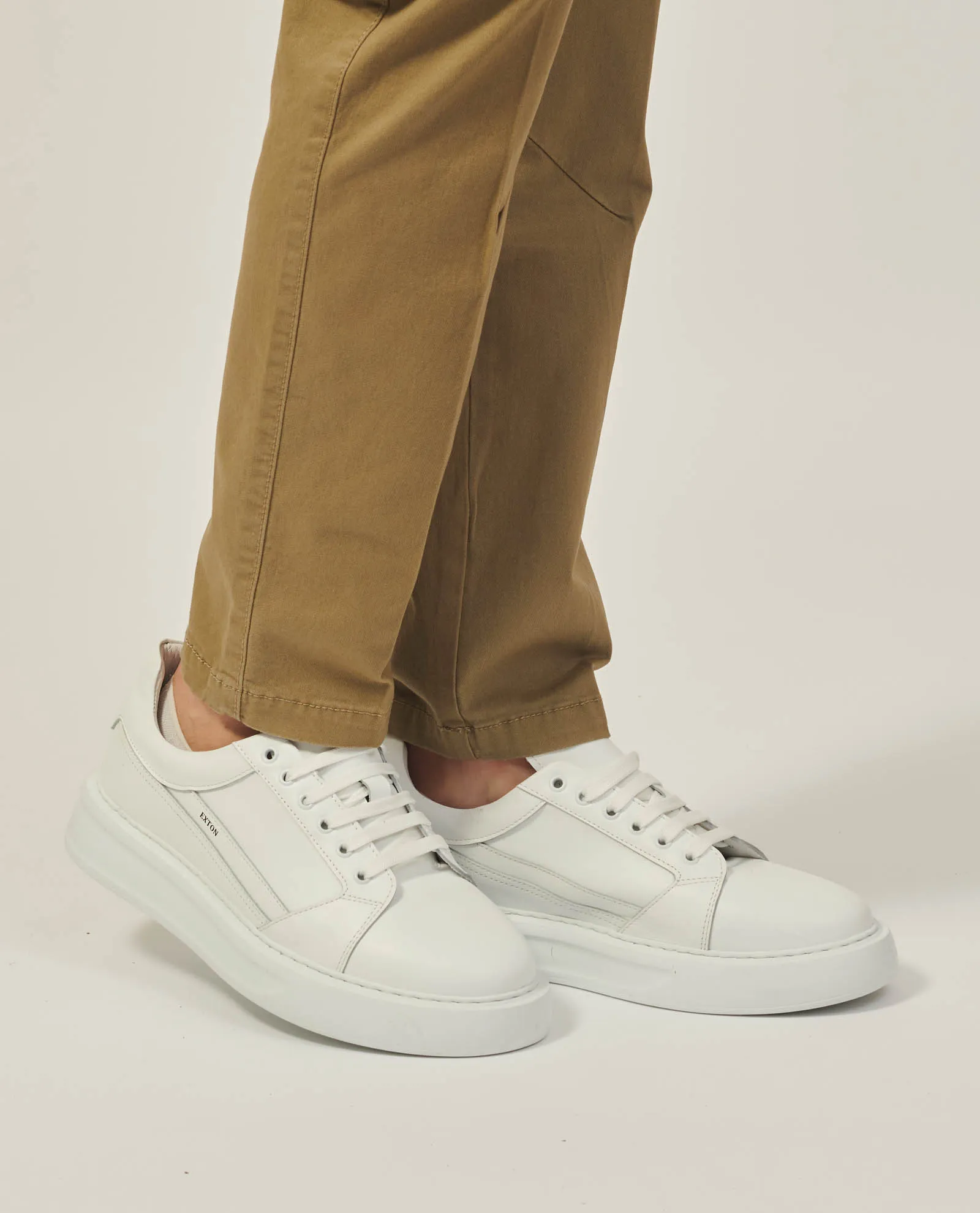 Sneakers uomo Exton in pelle con logo laterale