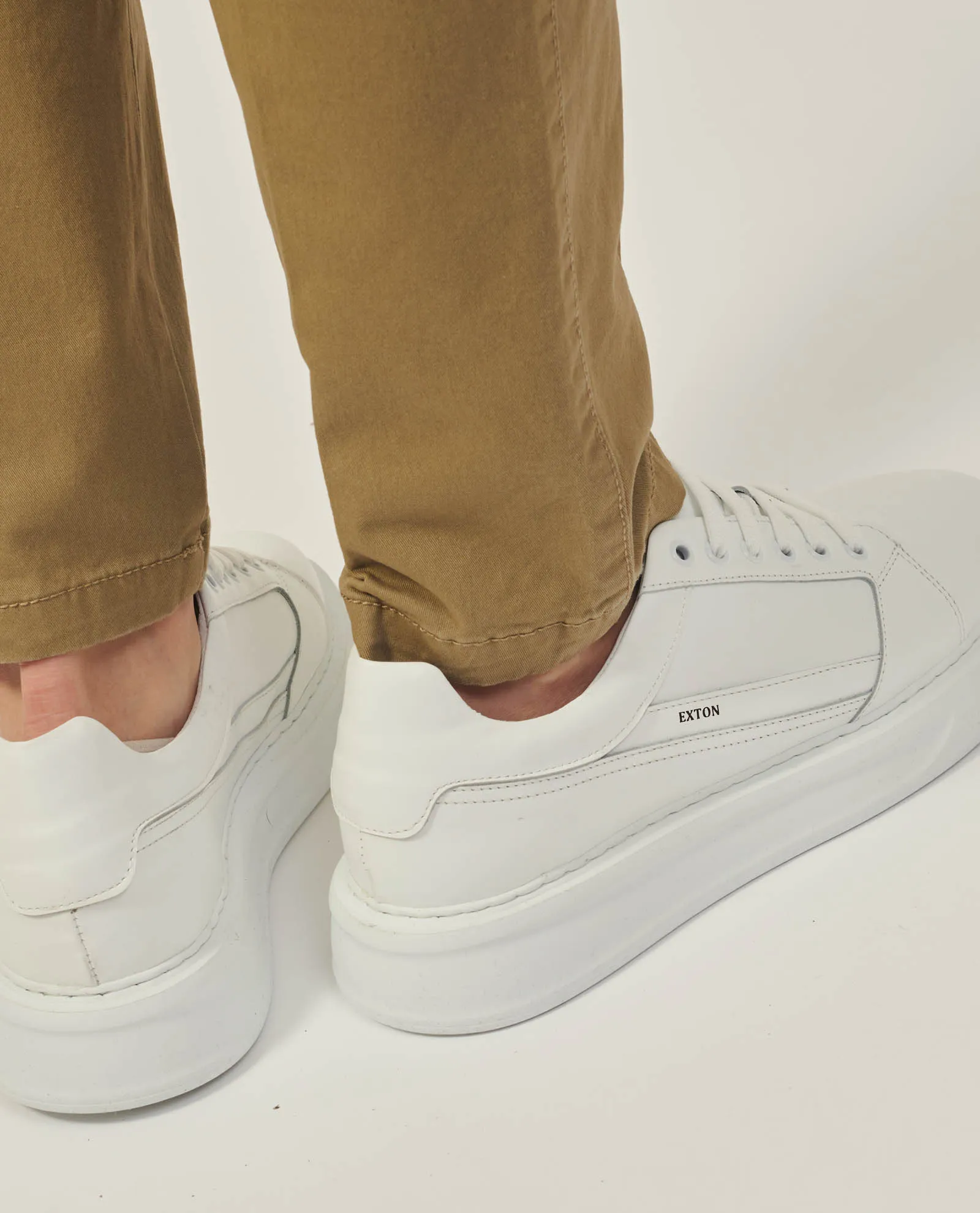 Sneakers uomo Exton in pelle con logo laterale
