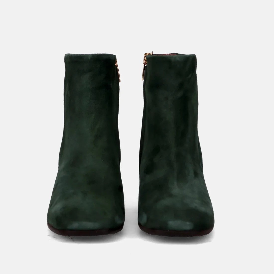 Stivaletto Calpierre in camoscio verde con tacco medio