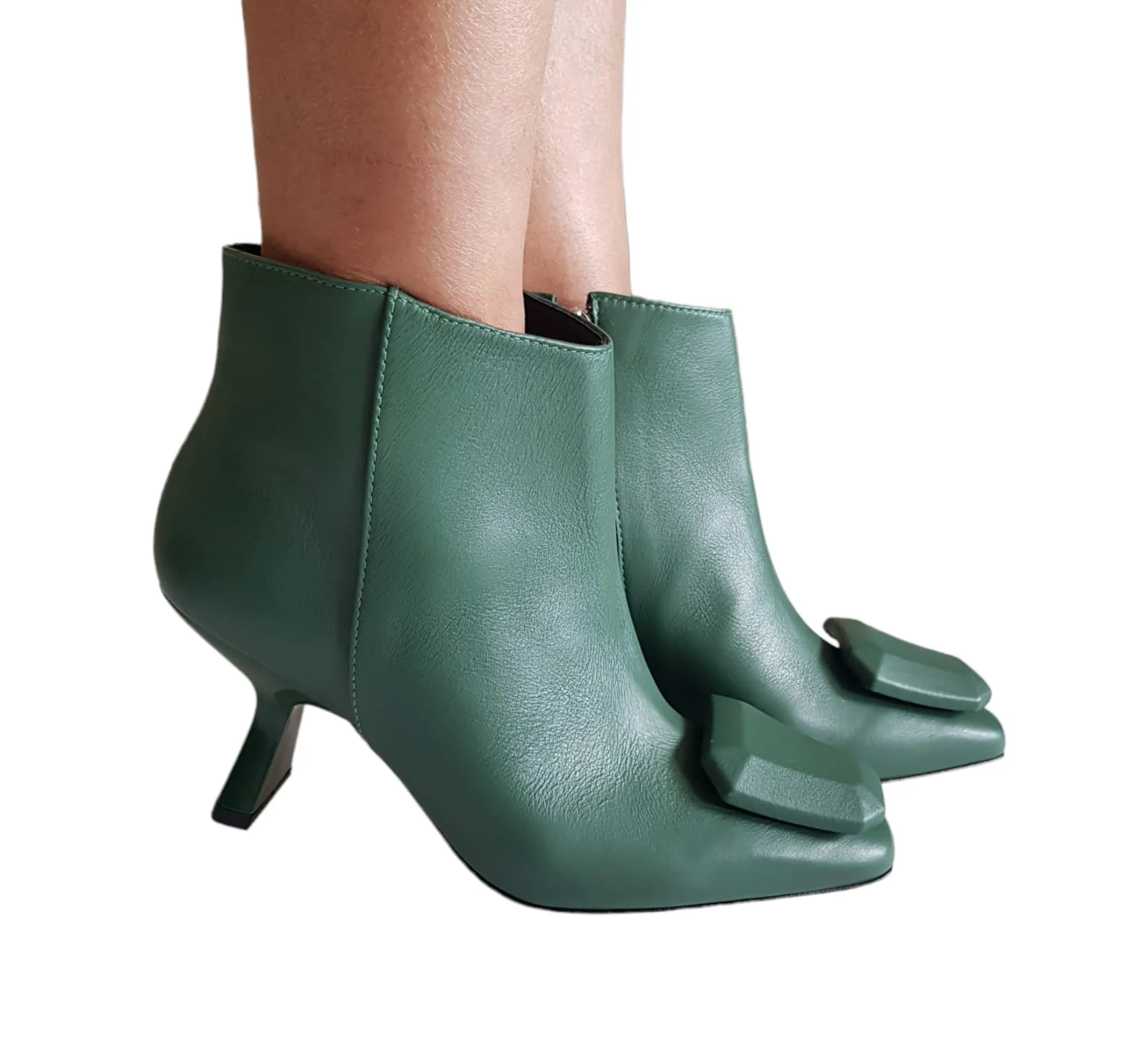 Vicenza Tronchetto tacco alto 7 cm pelle Verde accessorio placca Verde rif. 94