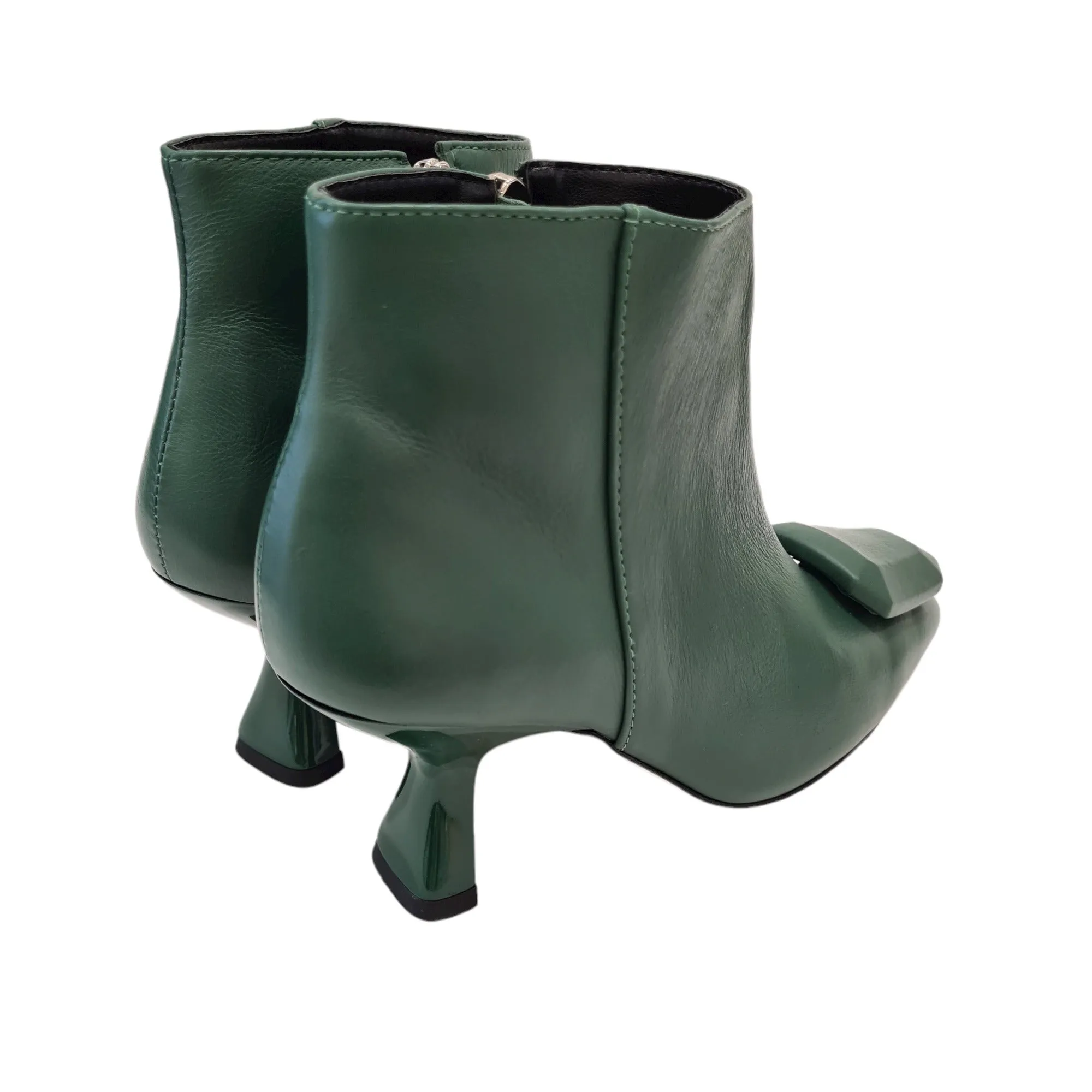 Vicenza Tronchetto tacco alto 7 cm pelle Verde accessorio placca Verde rif. 94
