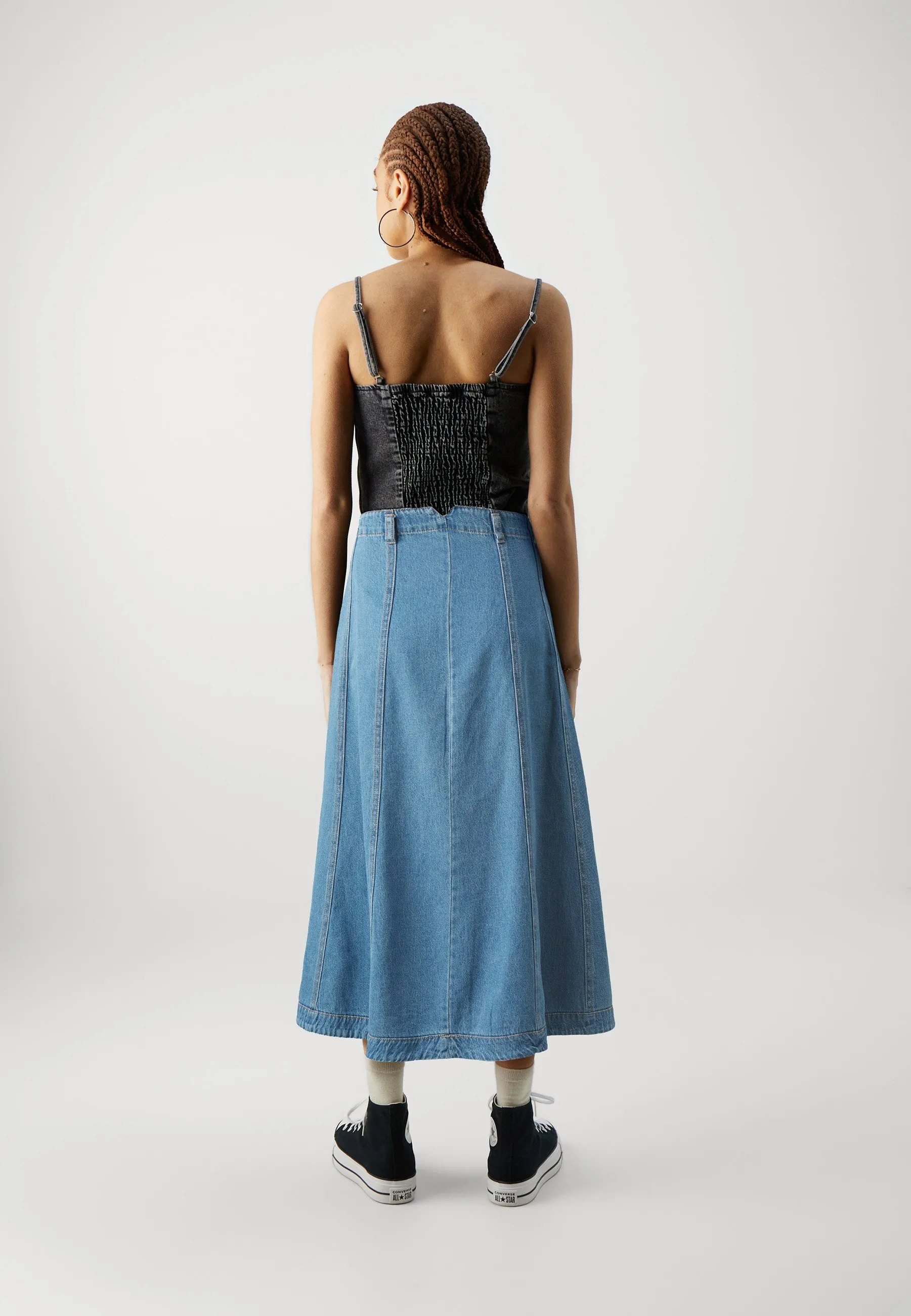 VMBRYNN WIDE CALF SKIRT POP - Gonna di jeans